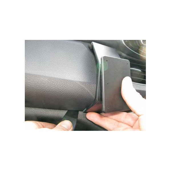 ClicOn No Holes Angled Dash Mount for Hyundai i30 (17-22)